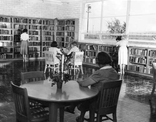 Library inside the Calif. Inst. for Women