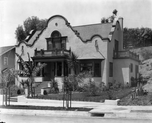 Hollywood homes, view 1