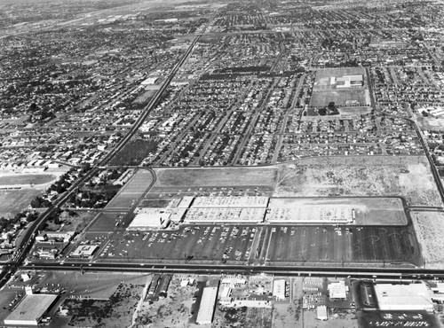 Stonewood Center, Firestone Boulevard, looking north