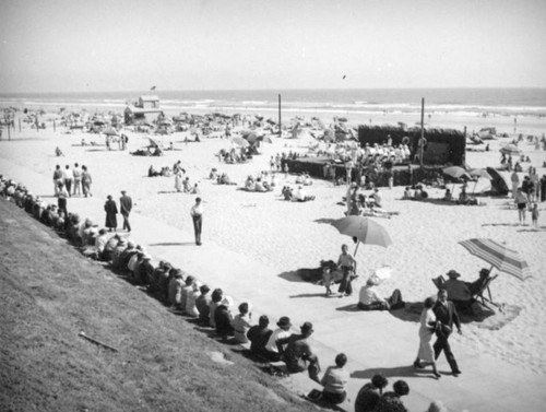 Beach concert, Huntington Beach