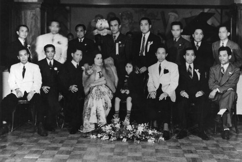 Filipino Americans at annual reunion