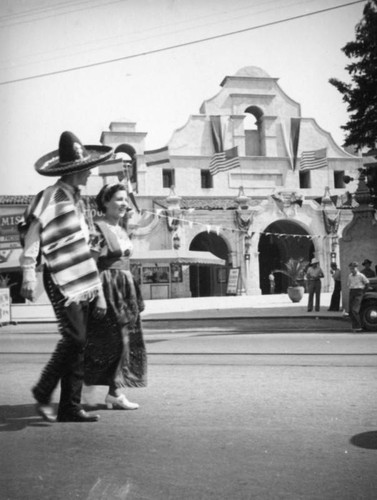 Parade passing the Mission Playhouse