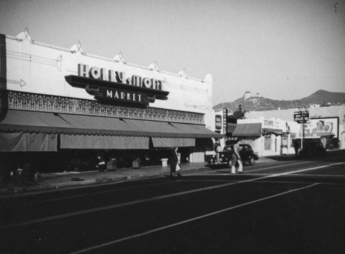 Hollymont Market, Los Feliz