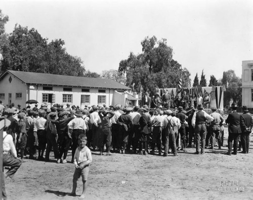 Bakman Avenue School