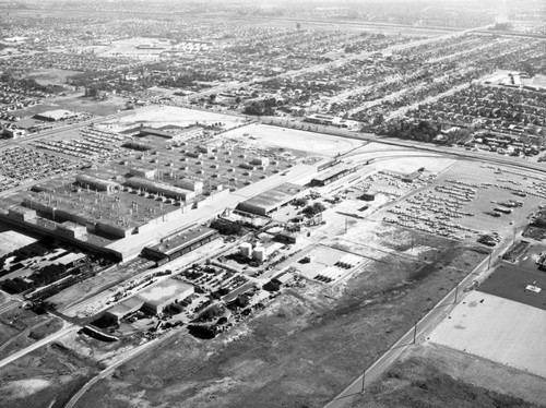 Ford Motor Co., Mercury Plant, Washington and Rosemead, looking east