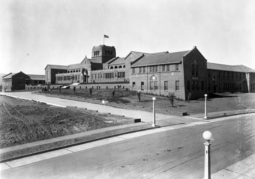 Santa Monica High School