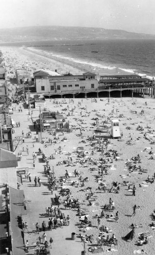 Hermosa Beach, a postcard