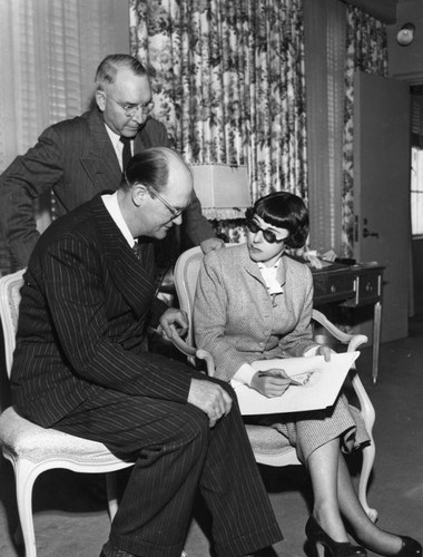 Edith Head and Optometric Assn