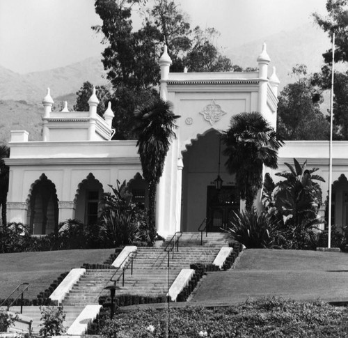 Entrance to "El Miradero" in Glendale