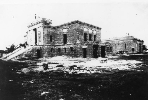 City Hall under construction, Huntington Beach