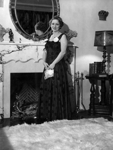 Mary Minter at home
