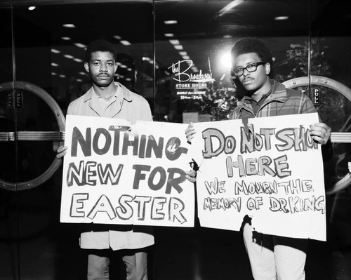 Community protest in honor of Martin Luther King assassination