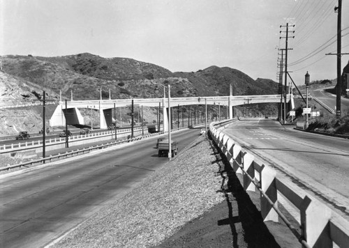 Bridge over Cahuenga Boulevard