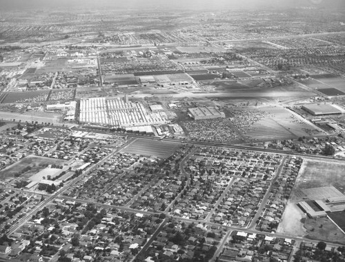 North American Aviation, Vultee/Downey Field, looking east