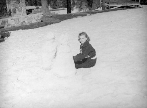 Big Pines Recreation Camp, making snowmen