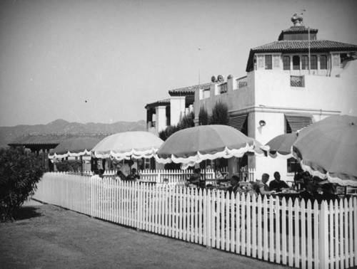 Patio dining at the Union Air Terminal