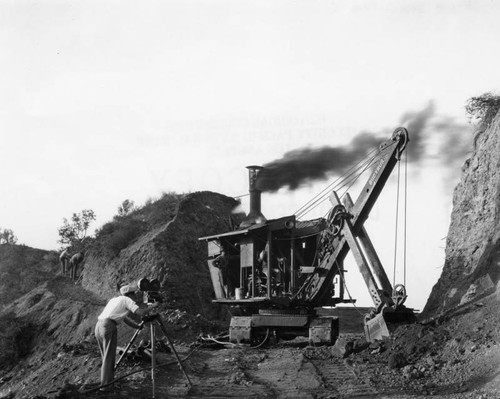 Photographing steamshovel