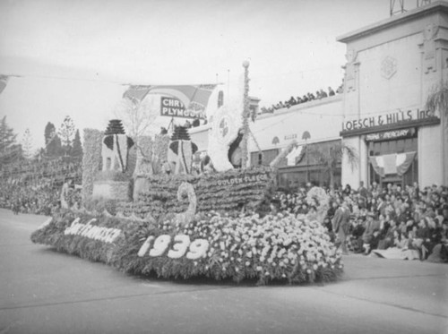 San Francisco float at the 1939 Rose Parade