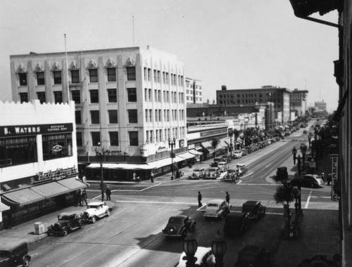 Colorado and Fair Oaks in Pasadena