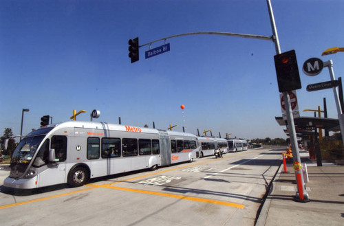 MTA Orange Line, Encino stop