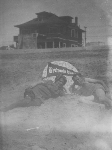 Lying on the beach, Redondo