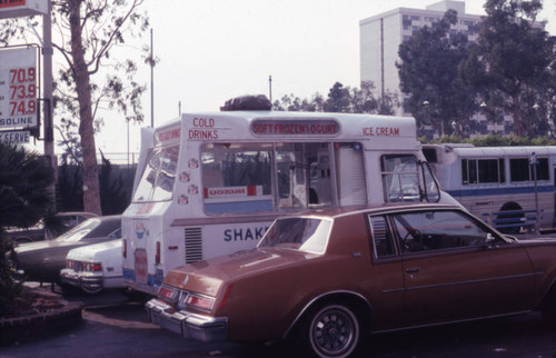 Gas station, Santa Monica