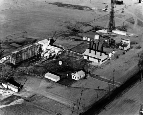 Aerial view, unidentified compressor plant