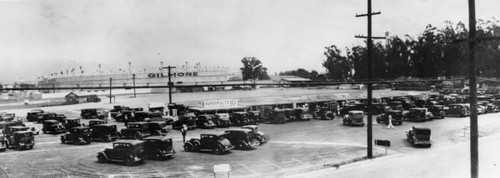 Dirt parking lot for Farmers Market