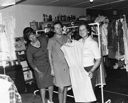 Volunteers at Los Angeles County Epilepsy Society Thrift Shop, view 4