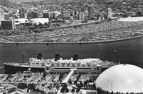 Queen Mary and Spruce Goose, Long Beach