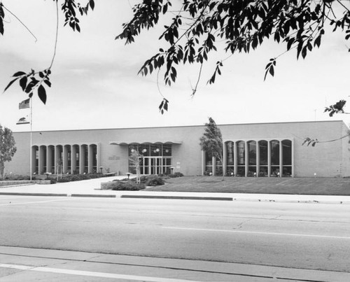 Antelope Valley Regional Library