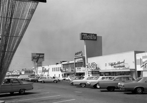 Plaza Arcade shopping center