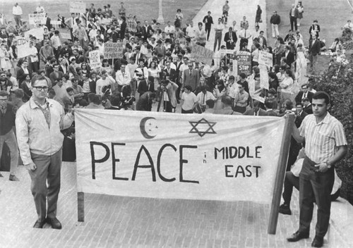 Rally for peace in the Middle East