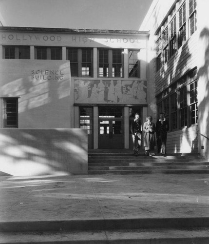 Hollywood High Science building