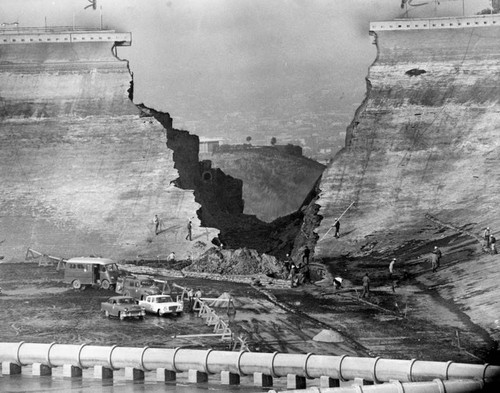 Baldwin Hills Reservoir disaster