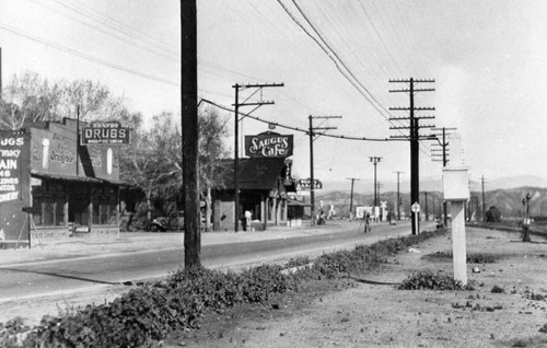 San Fernando Road, Saugus