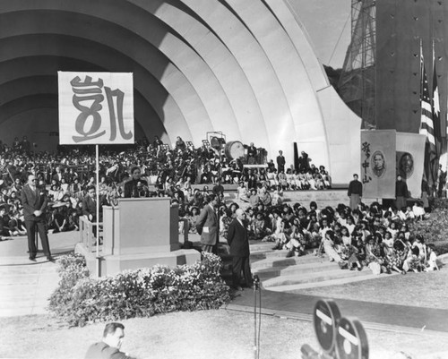 Madame Chiang Kai-shek at the Hollywood Bowl