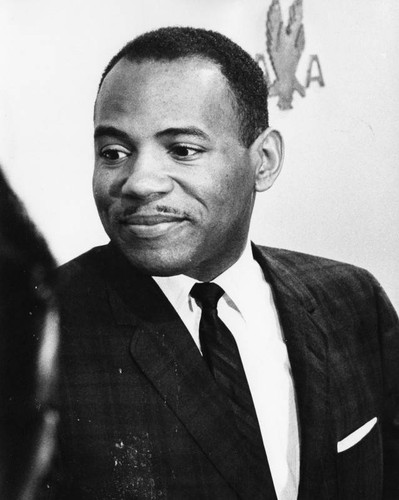 James Meredith receives award