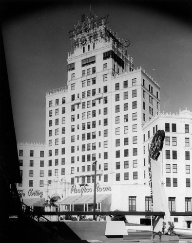 El Cortez Hotel, exterior view