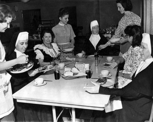 Catholic nuns cook Italian favorites