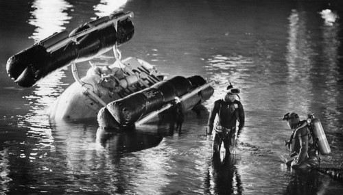 Helicopter wreckage in San Pedro