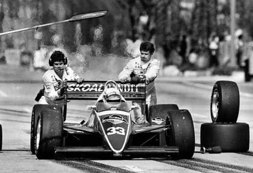 Sneva gets a little push