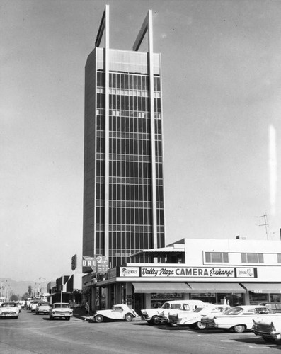 Los Angeles Federal Savings and Loan completed construction