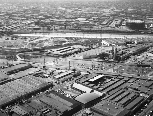 Masonite Corp., Rio Vista Avenue, looking west