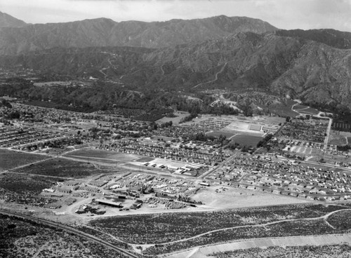 American Vitrified Products Co. plant, looking north to the San Gabriel Mountains