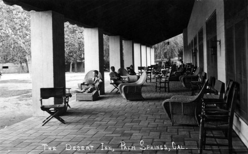 Relaxing at the Desert Inn, Palm Springs