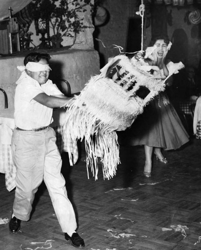 Cub Scouts assist in Las Posados (sic) fete