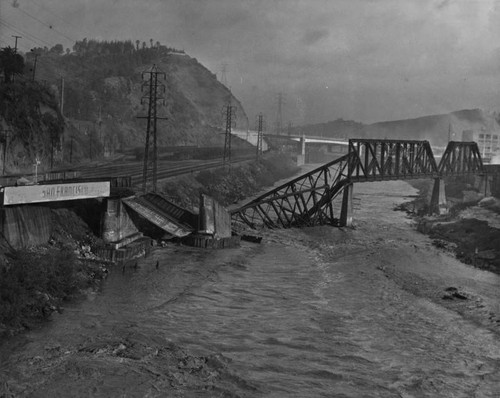 Bridge fallen in L.A. River