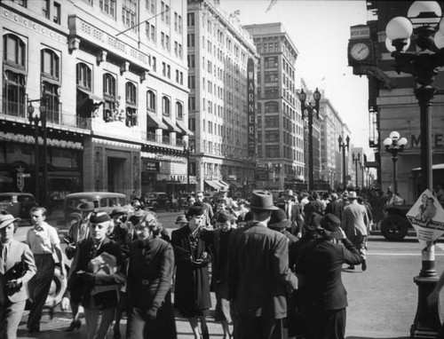 Olive and 7th Street, Los Angeles