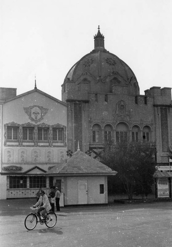 Outside the second Dome Theatre